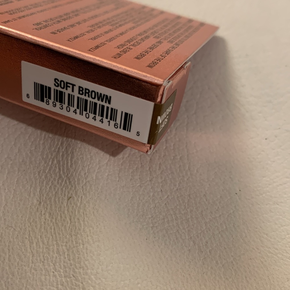 Anastasia Beverlyly Hills Brow Definer - Picture 4 of 6